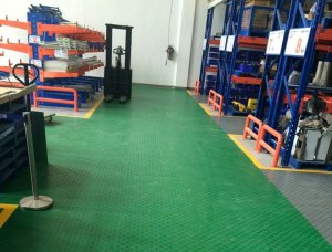 倉儲轉運區(qū)地面如何處理【倉庫、庫房地板地面材料】